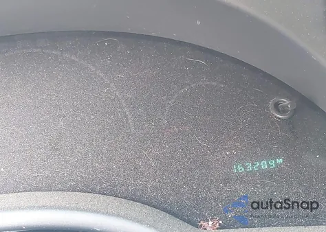 2004 Chrysler Pacifica из США, поврежденный, VIN 2C8GM684X4R646959